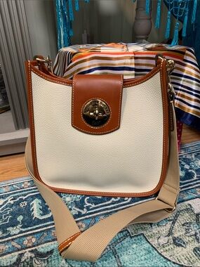 Dooney & Bourke turn lock leather messenger
NEW QVC crossbody bag off white